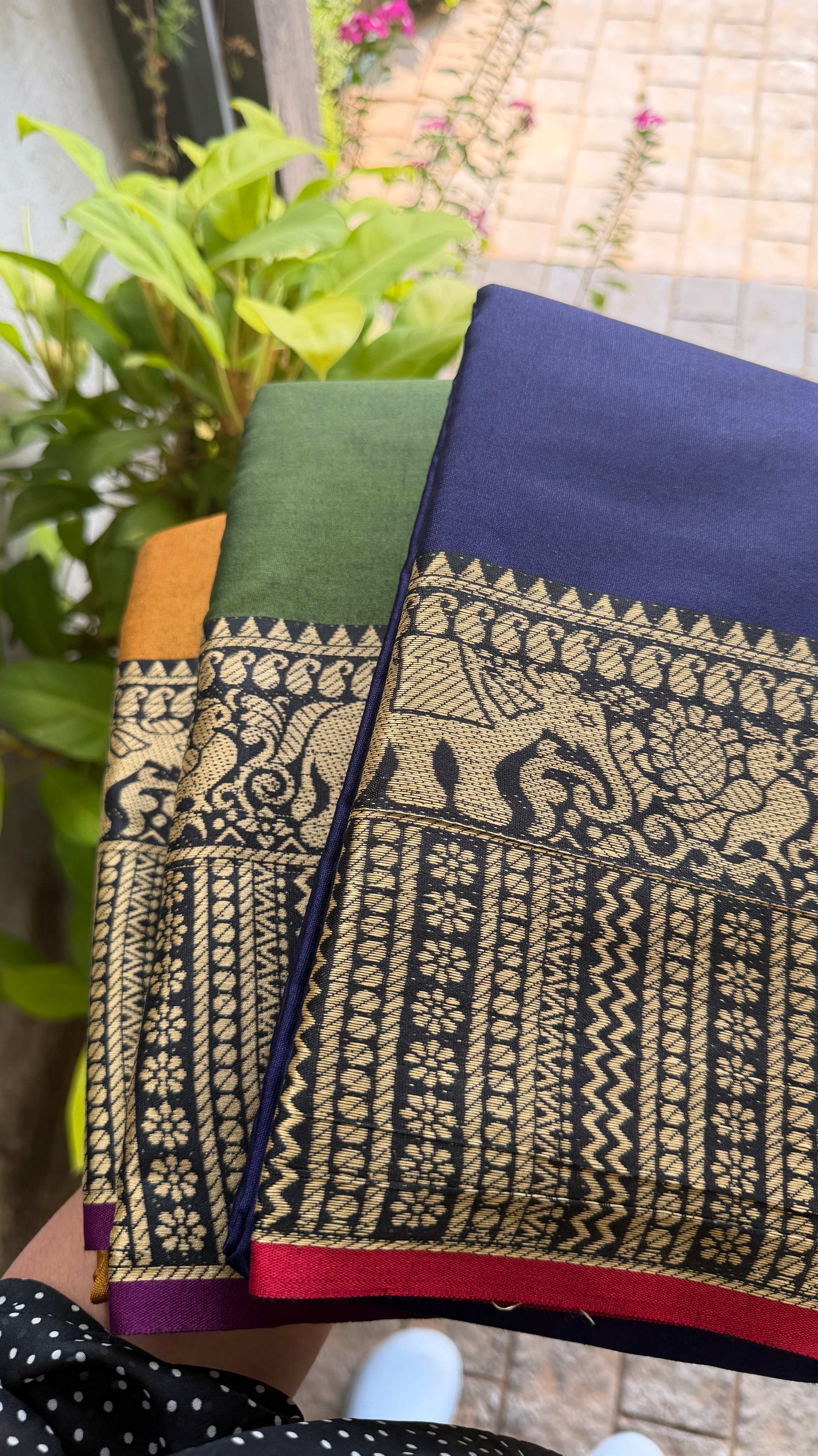 Narayanapet Silk Plain Saree – Banarasi Soft Silk  Style with Rich Pallu & Blouse