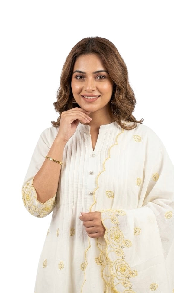 Elegant 3-Piece Mul Cotton Embroidered Set – Off White